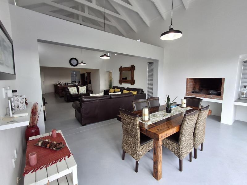 3 Bedroom Property for Sale in Britannia Bay Western Cape